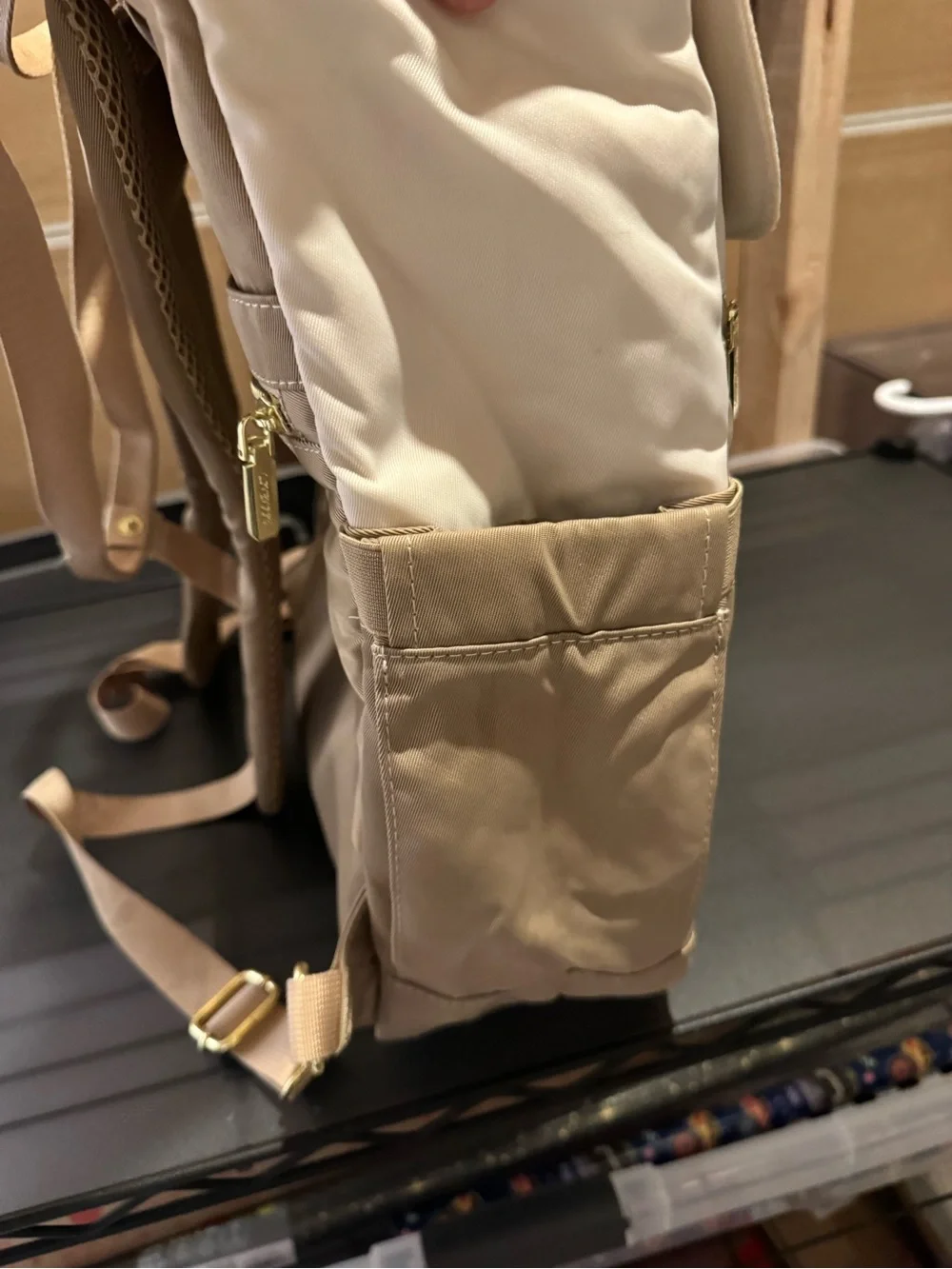 Beige & Tan Men's Tote Backpack
